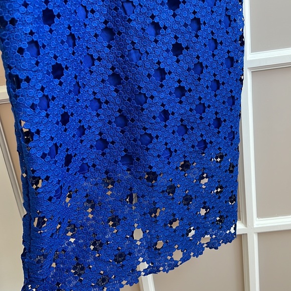 Blue Lace MIDI Dress - Picture 4 of 8